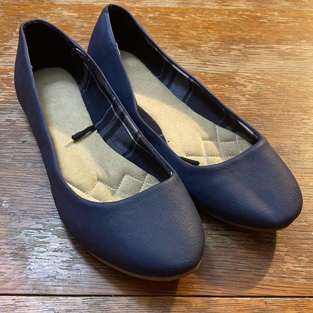 Basic edition blue basic edition flats